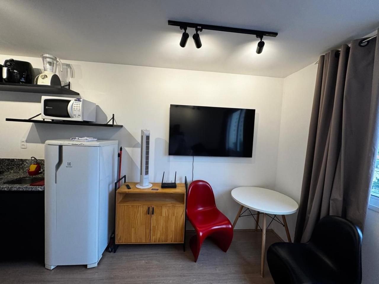 Apartamento Elegante No Bras Com Piscina - Metro Bras
